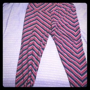 Lula roe leggings talll n curvy